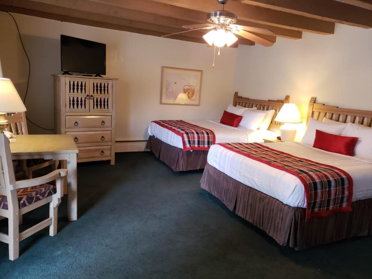 Kachina Lodge Resort And Meeting Center タオス エクステリア 写真